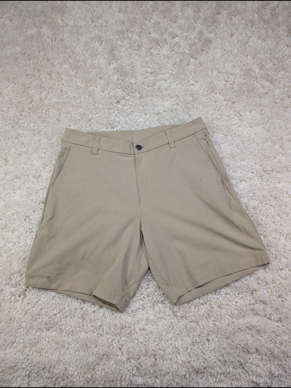 lululemon athletica Men's Khaki Flat-Front Performance Shorts